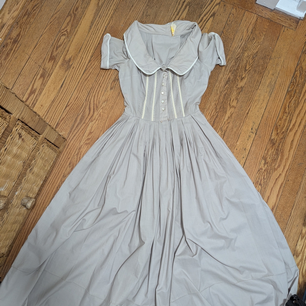 Saks Fifth Avenue Light Taupe Classic Dress